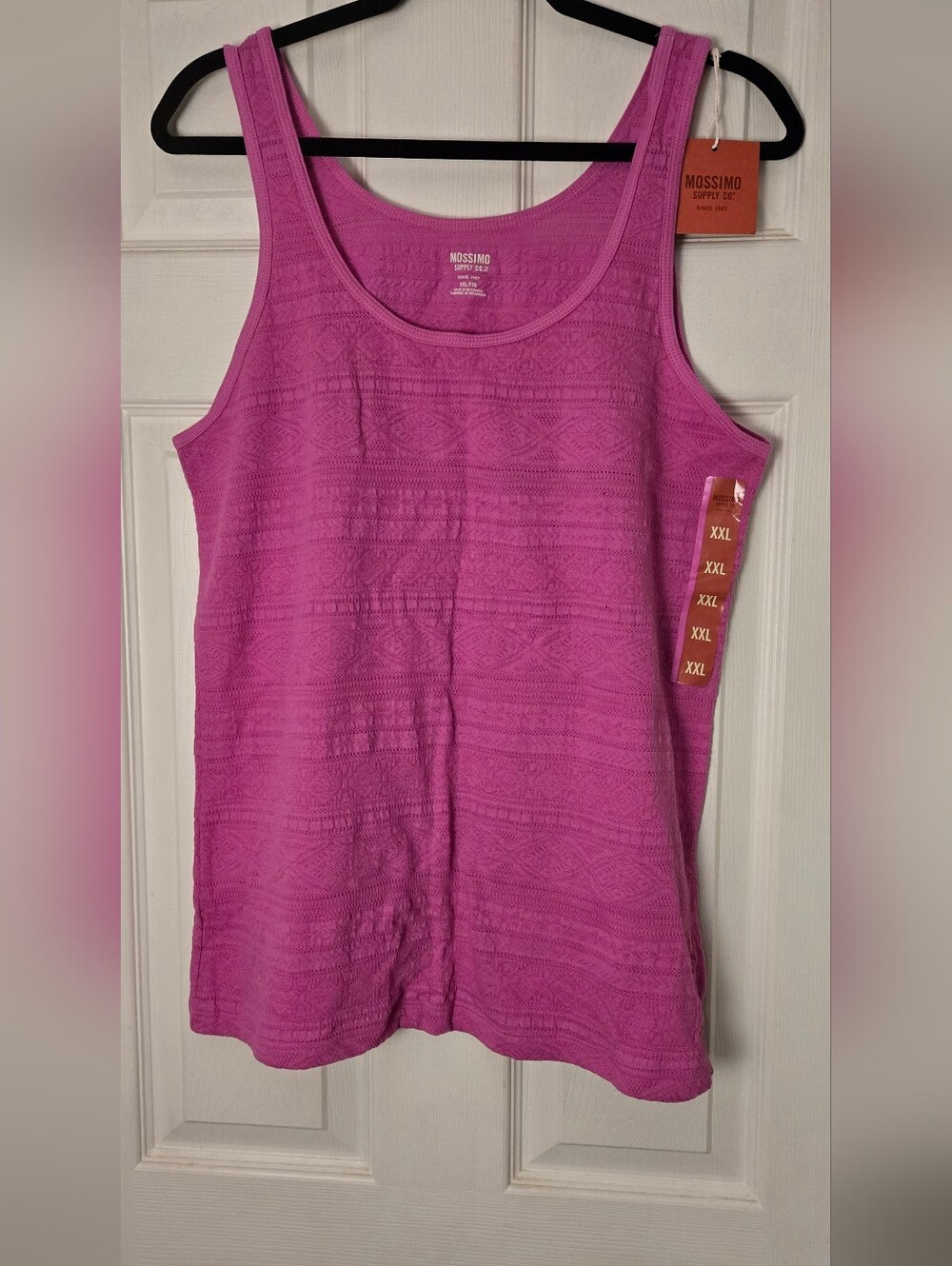 Mossimo Supply Co. Bright Pink Textured Scoop Tank